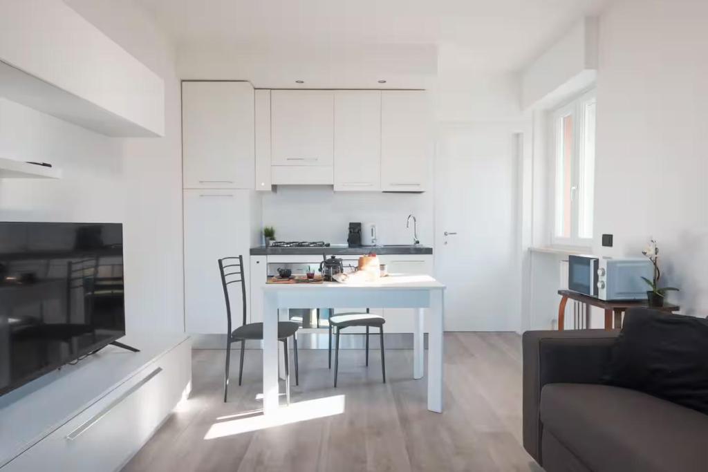 By The Lake Apartments - Smart - 4