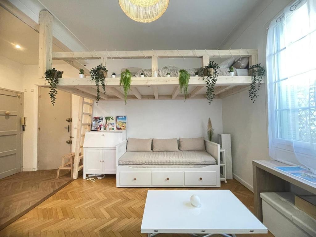 Centre ville, plage à 5 min, grand studio cosy - 1