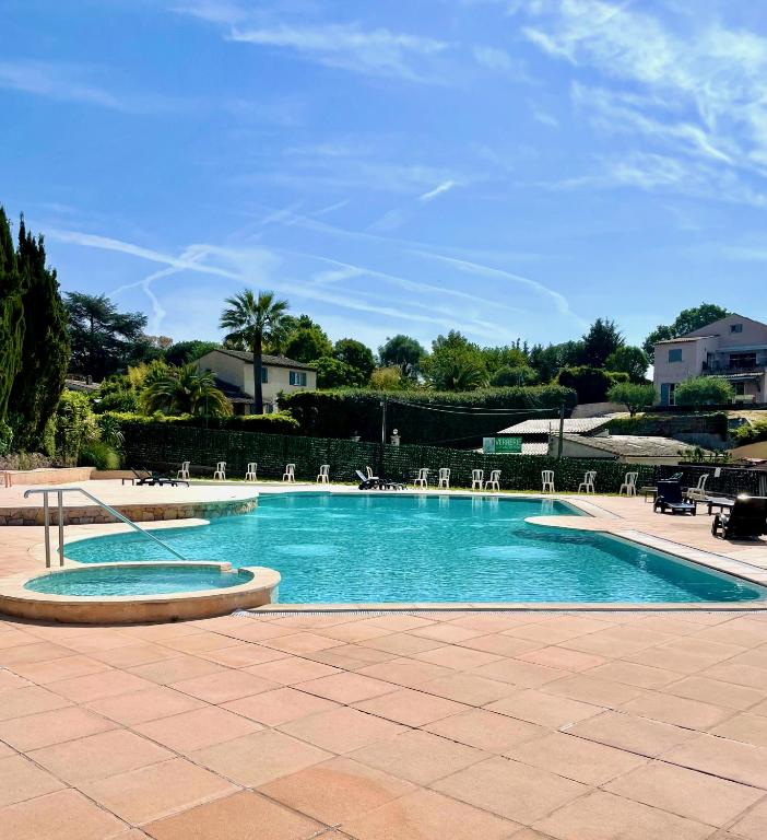 Eden Cottages - Premium Cottage avec Piscine - 3
