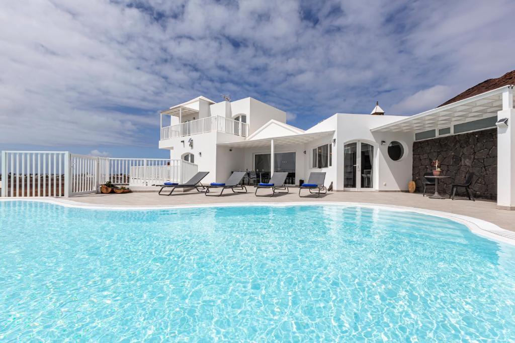 Ocean views and relax in Lanzarote - 2