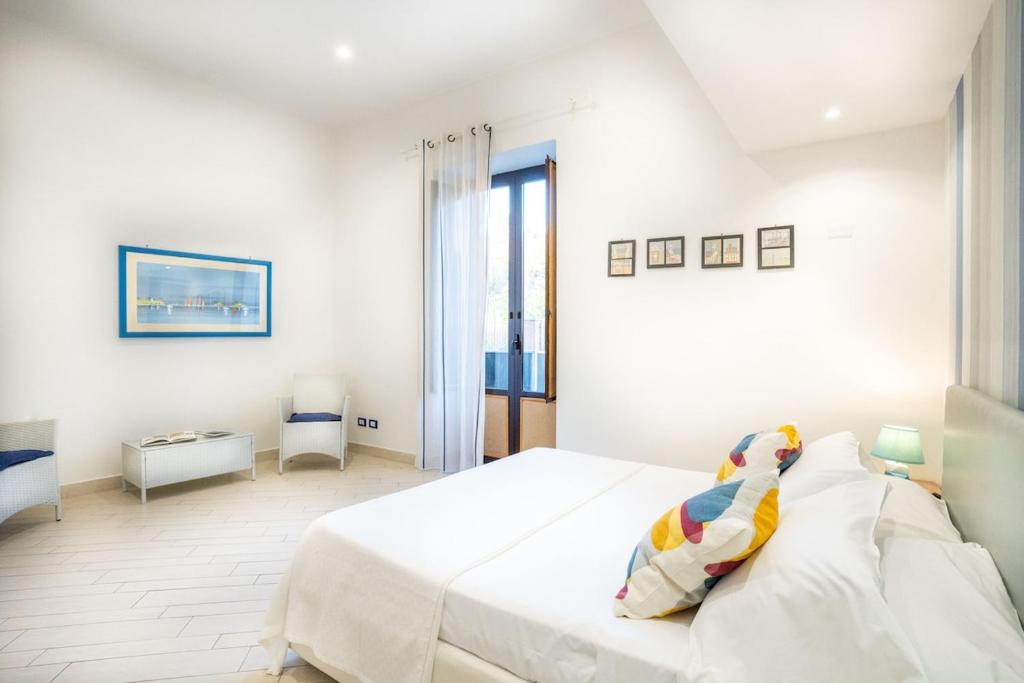Flat Quisisana, 1BR, sleeps 4, central Sorrento - 2