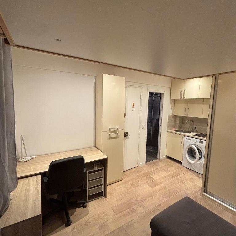 Cozy Studio Latin Quarter - 4