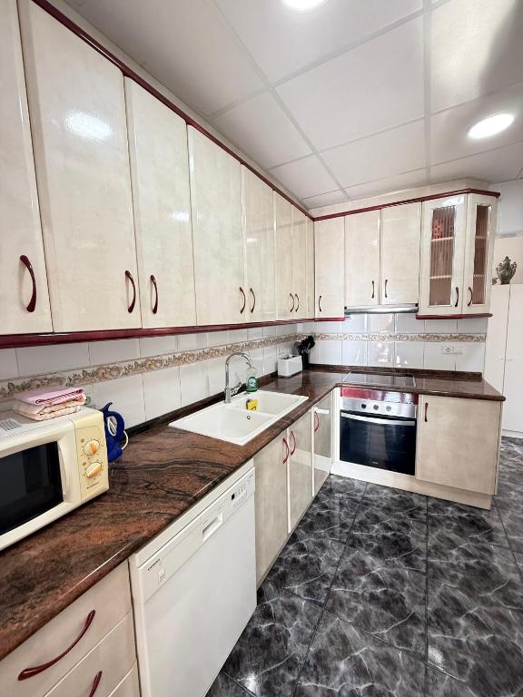Apartamento 1 línea de playa + Parking! Salou - 5