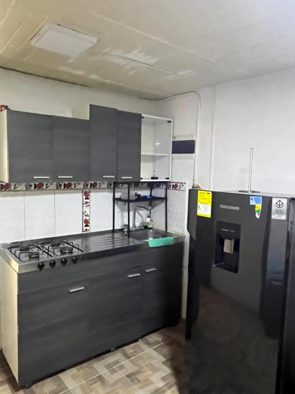 Aparta estudio - 1