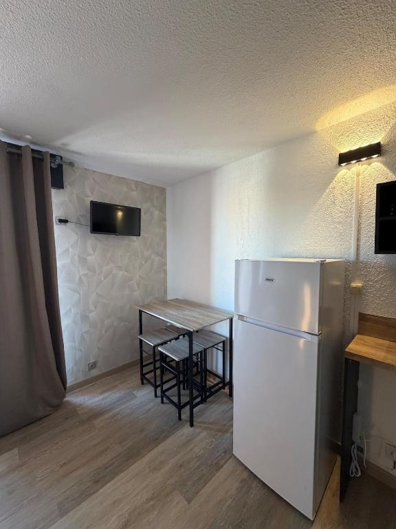 Studio pour 4 personnes - Piscine- Ascenseur - 5