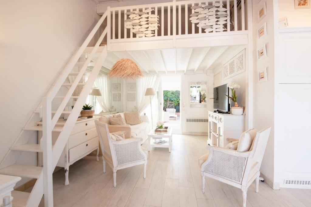 Charmante maison provençale, résidence avec piscine - 1