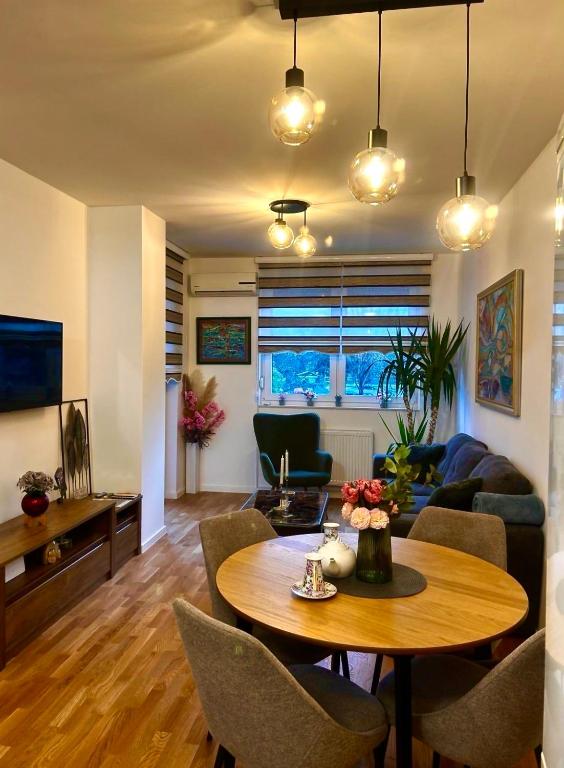 SteLa Apartman - 1