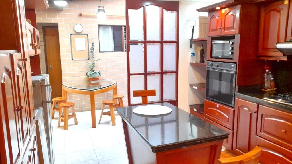 Hostal SAVEVA - 5