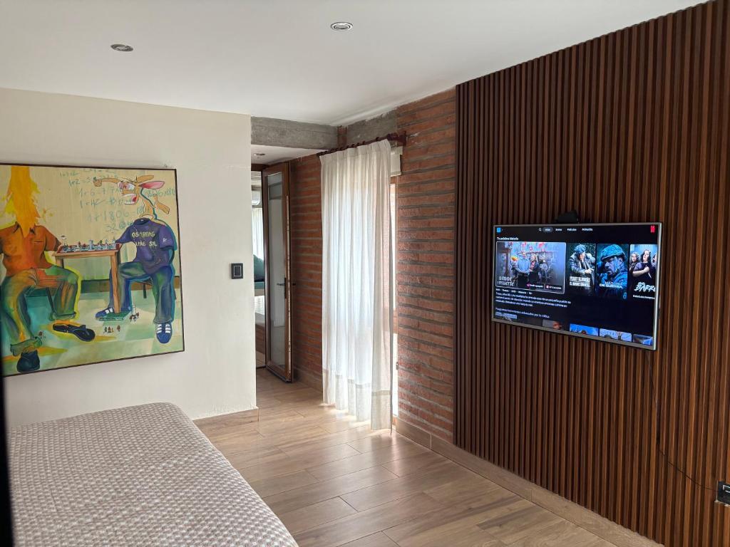 Casa amplia en ubicación tranquila de la ciudad - 3