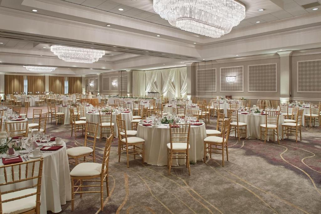 DoubleTree by Hilton Akron Fairlawn 호텔 이미지 1