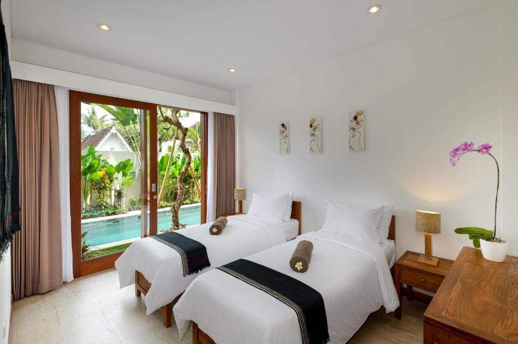 Bali Echo-Beach-Villa-and-Apartment interior