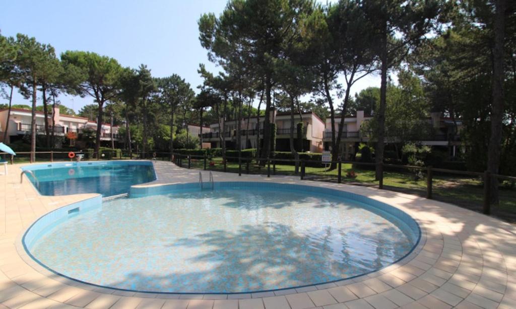 Retreat in Lignano by the pool - 2