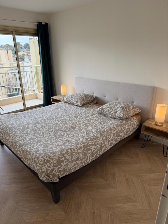Modern 60m2 apartment with 2 balconies, at 50 meters from sea - 3