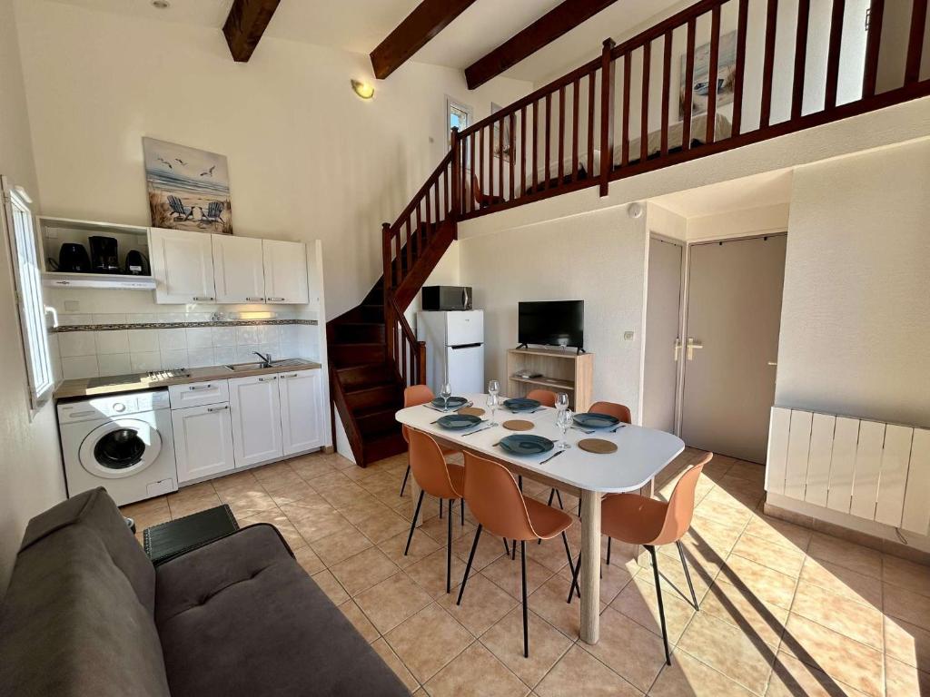 Appartement T2 mezzanine Cap d'Agde CT700-098 - 3