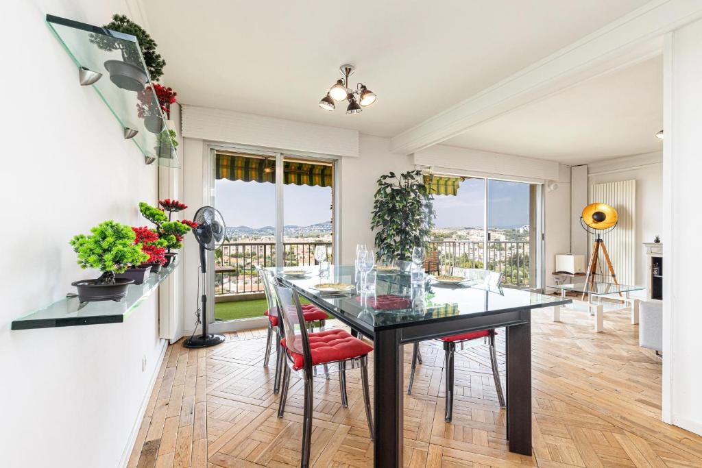 Loft Style 1 Bdr - Panoramic view Swimming Pool & Garage - 3