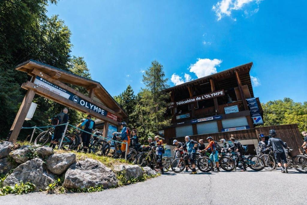 Alba Lodge, 2 min de la télécabine, vue montagnes - 1