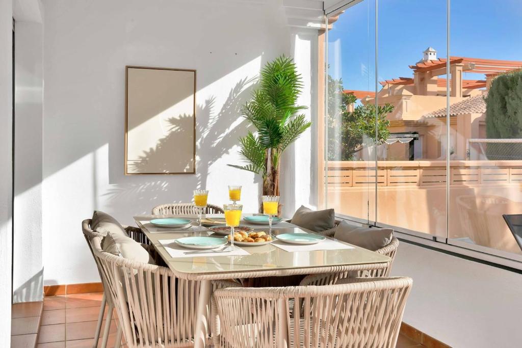 Villa Mare - Seaview Luxury House with Private Jacuzzi - 4