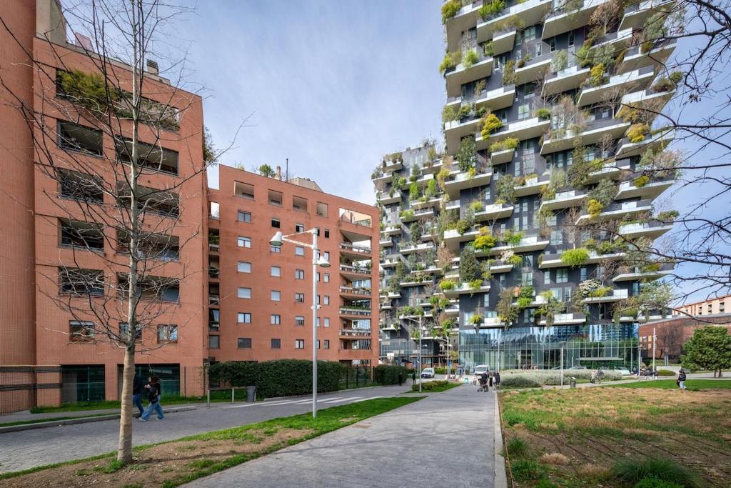 Bosco Verticale Two-Bedroom Apartment - 3