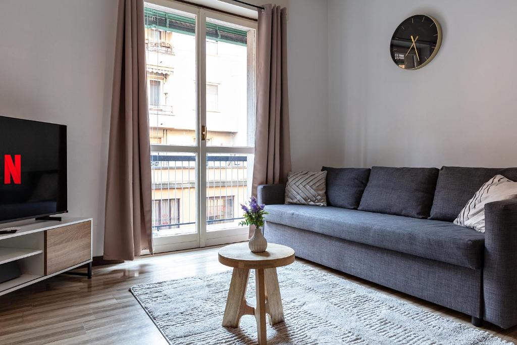 DeHomes - Ampia casa in centro 3 camere e 2 bagni - 3