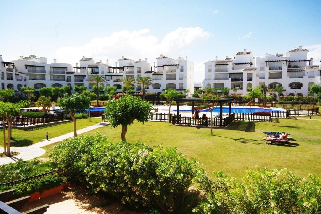 First Floor Apartment Near The Town Centre - AA511LT - 3