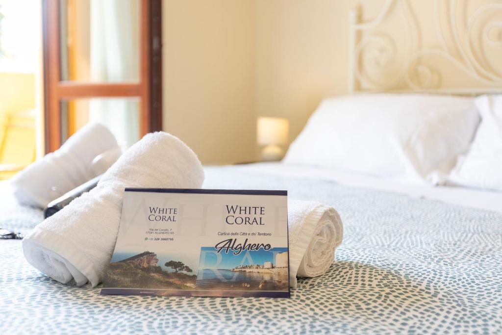 White Coral Rooms self check-in - 4