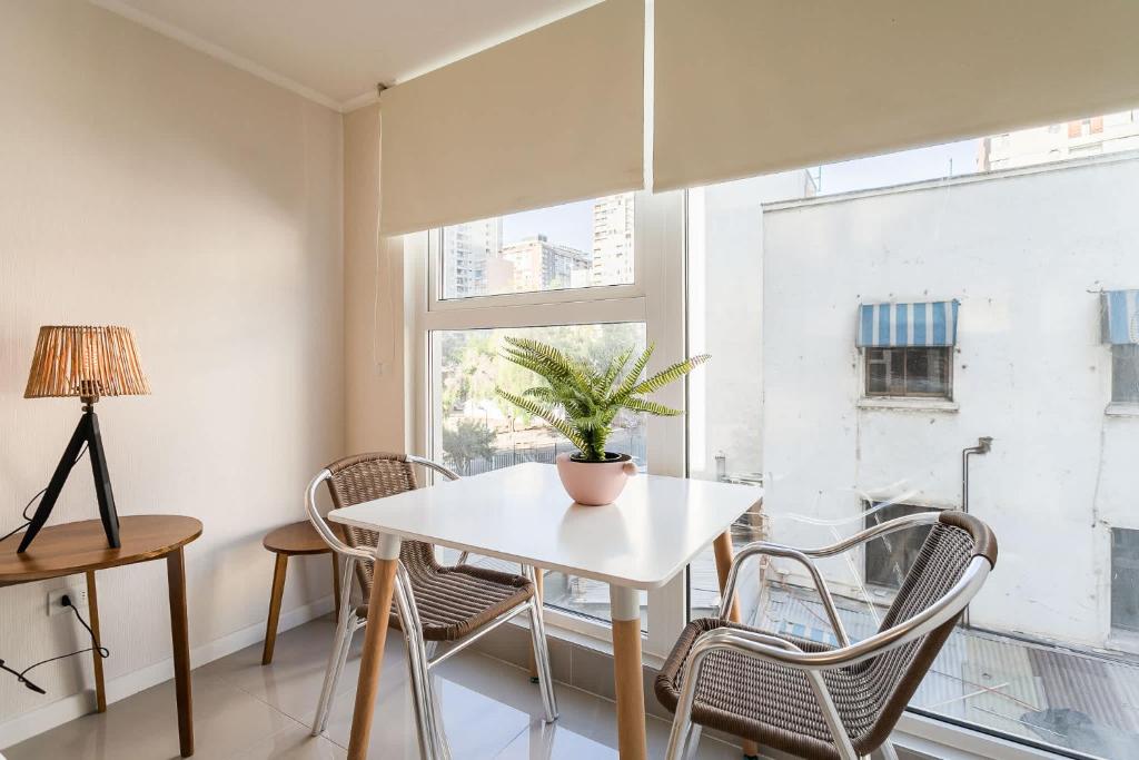 Cozy City Stay in Downtown Santiago for 2 - 3