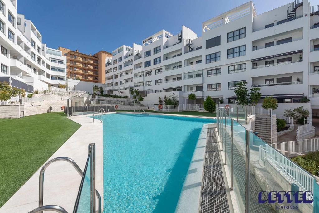 Casa Figaro - 2BR Pool Balcony w Playground - 1