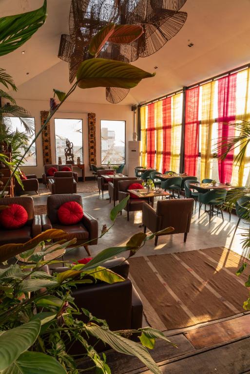 Pub/Lounge