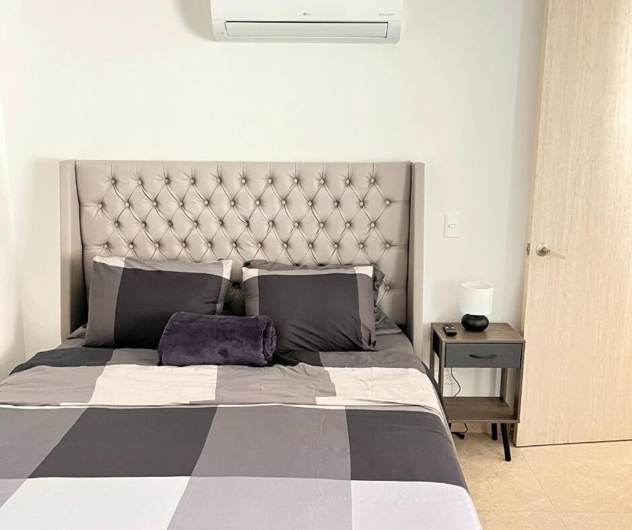 Near Provenza, Peaceful & Stylish - 3