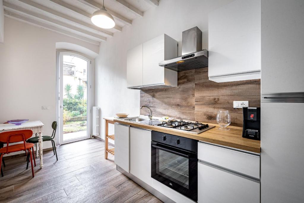 YD quiet 2BR apartment with private garden - 5