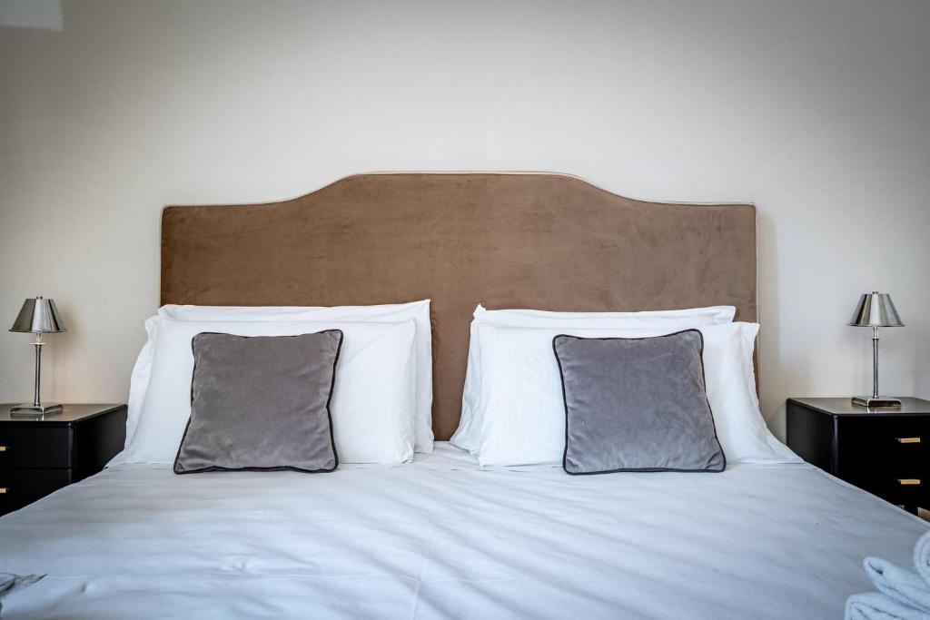 YD Comfort & Style in Central Florence 3BR Apartment - 5