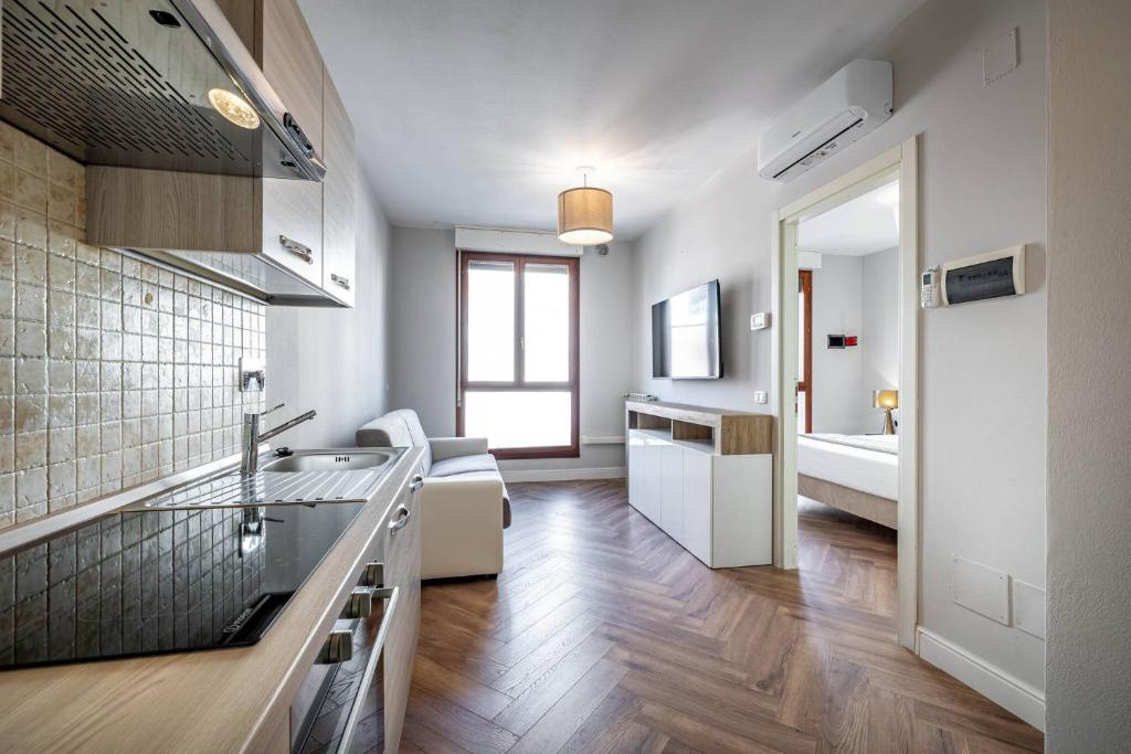 YiD quiet apartment with parking - 4