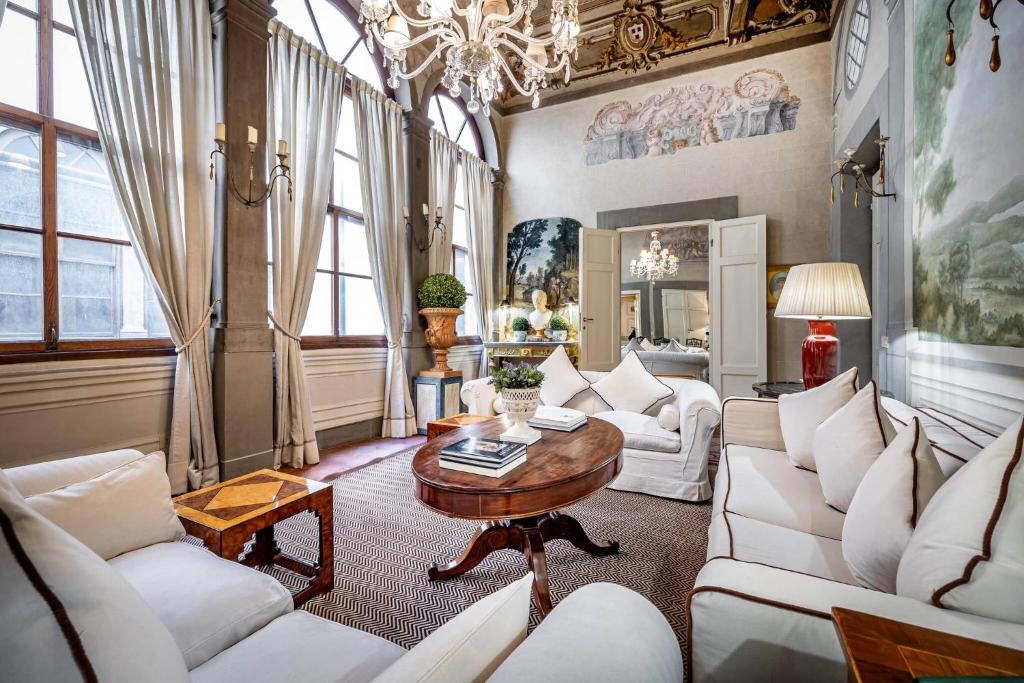 YID Bargello luxury suite - 1