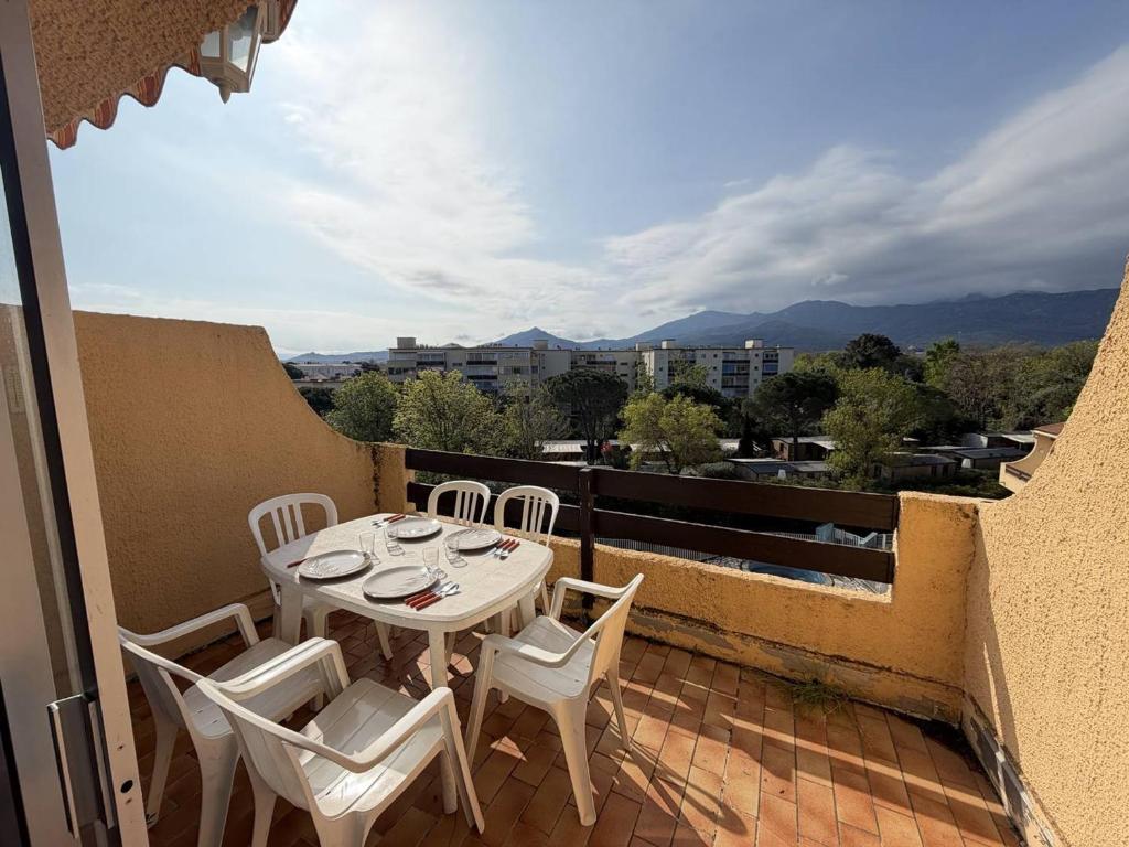 Appartement T2 Mezzanine avec Terrasse, Piscine et Parking à 300m de la Plage - Argelès-sur-Mer - FR-1-388-112 - 2