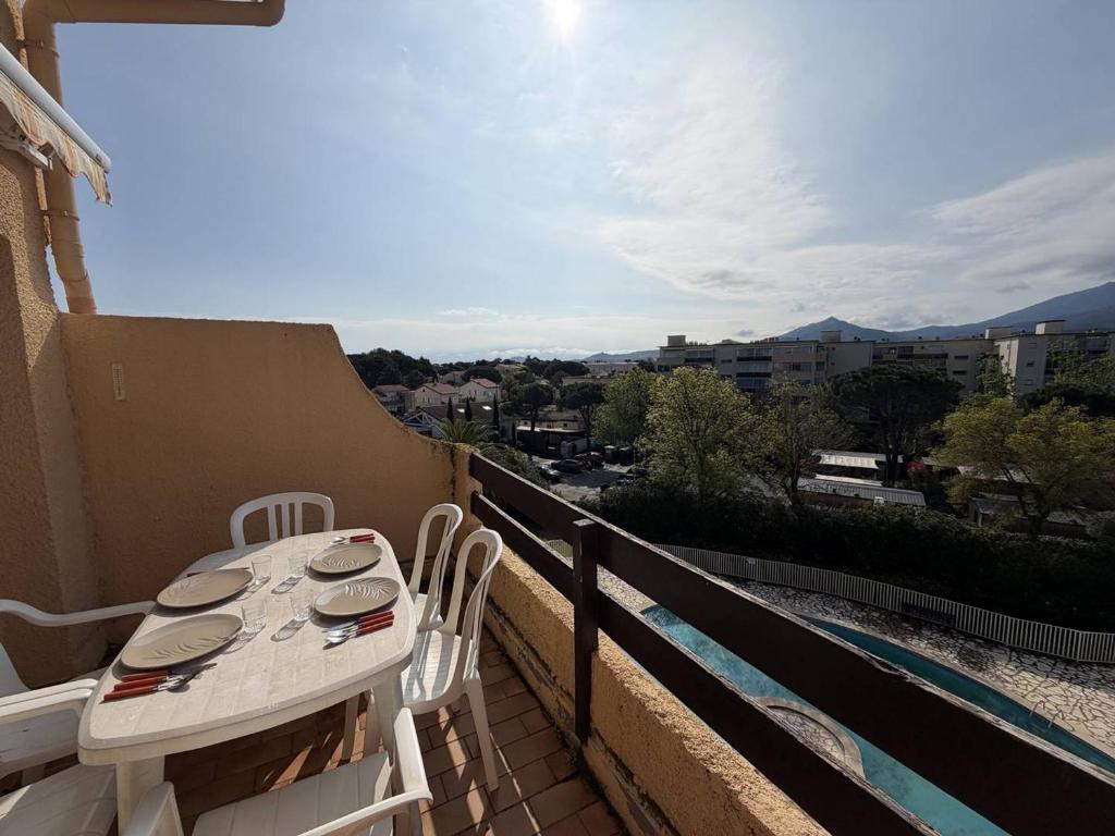 Appartement T2 Mezzanine avec Terrasse, Piscine et Parking à 300m de la Plage - Argelès-sur-Mer - FR-1-388-112 - 4
