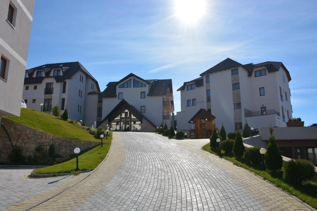 Lux Apartman u Hotelu Milmari - 1