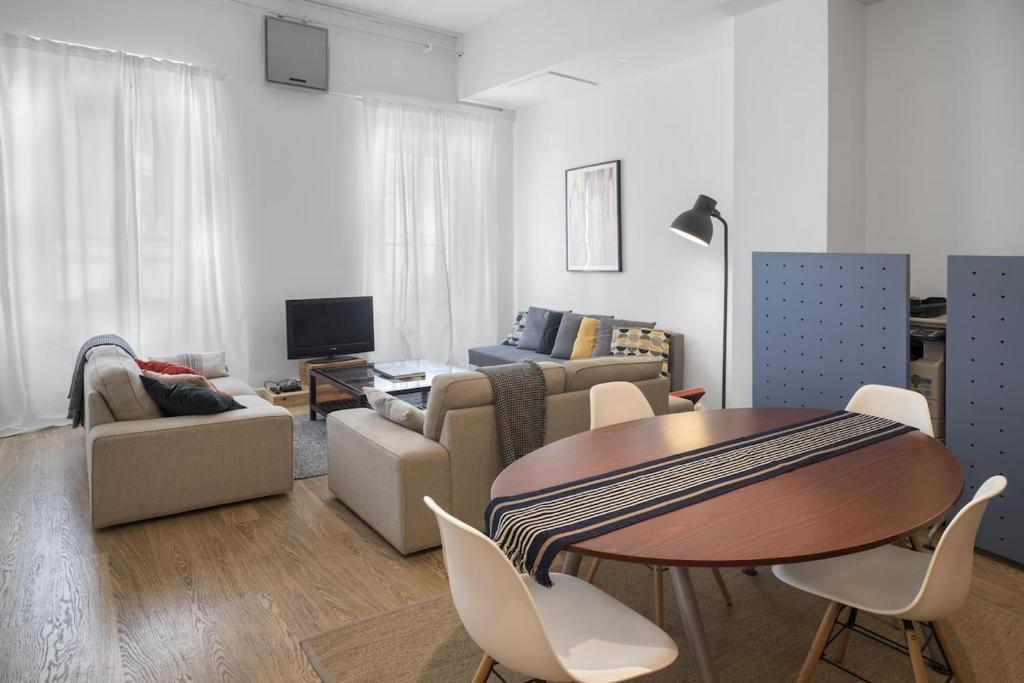 Le Loft Roquelaine - 3