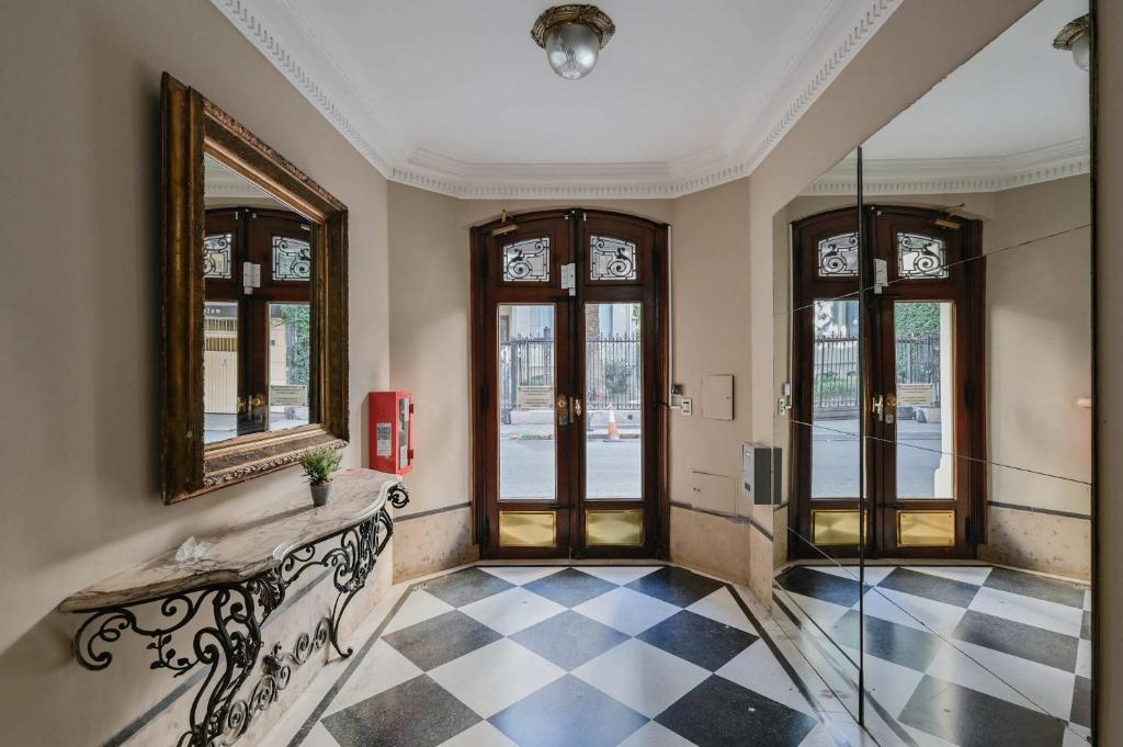 LDV Aparts 3A by MOT Rentals - 5