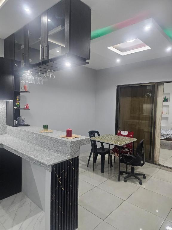 Newly Opened Mini Suite - 4