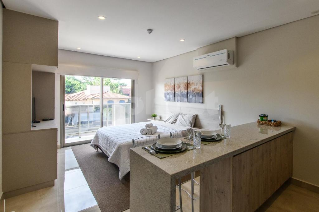 Brand new and cozy loft minutes from the Airport - 1