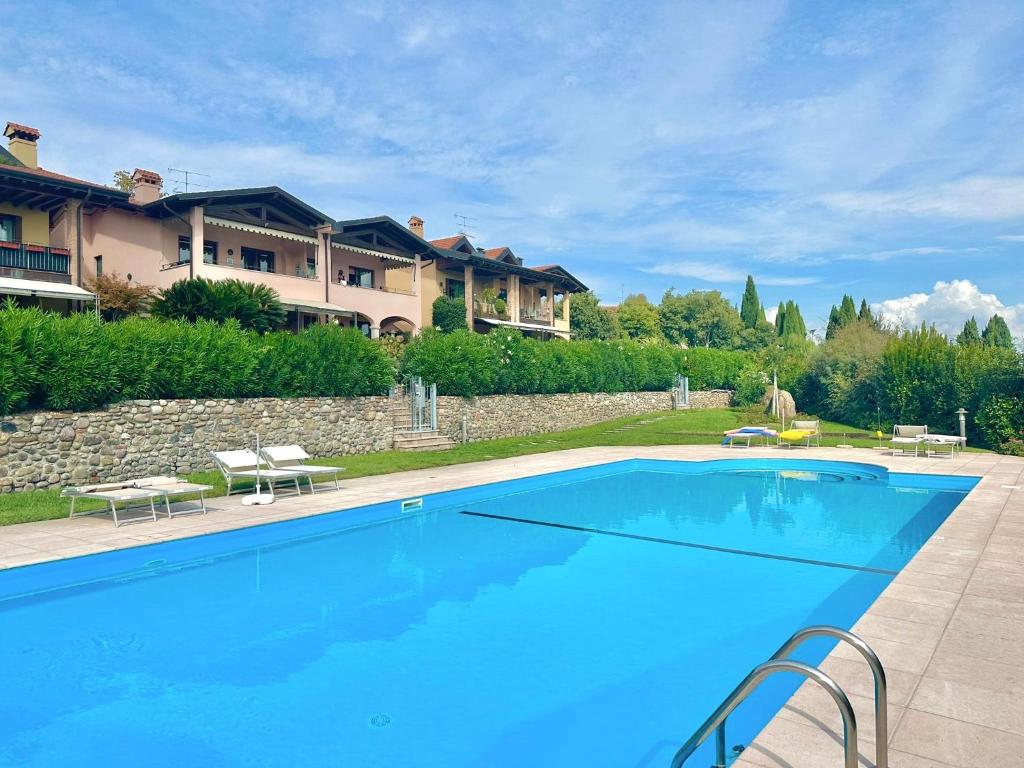Sunshine Luxury Apartment - spacious house - Lake View - Pool - 4
