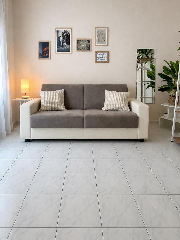 Metro at the door- Colosseo 6 min- 2BR AC WiFi - 2