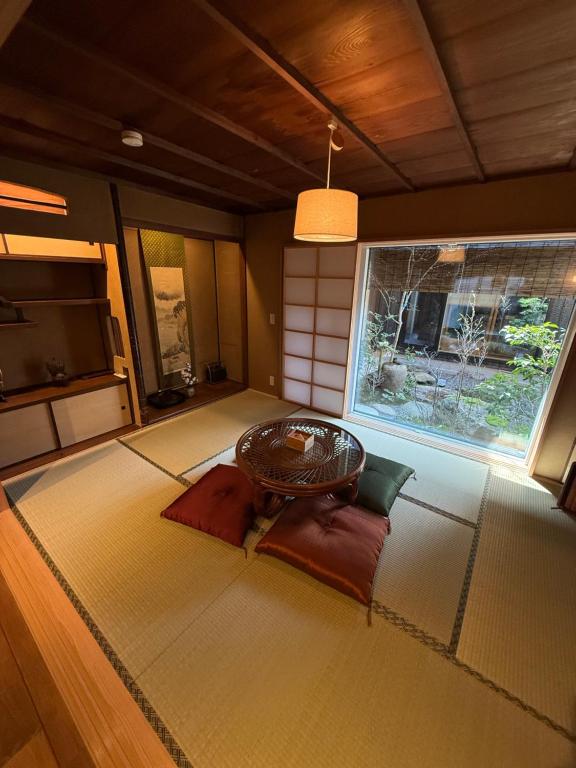 Basara Nishijin