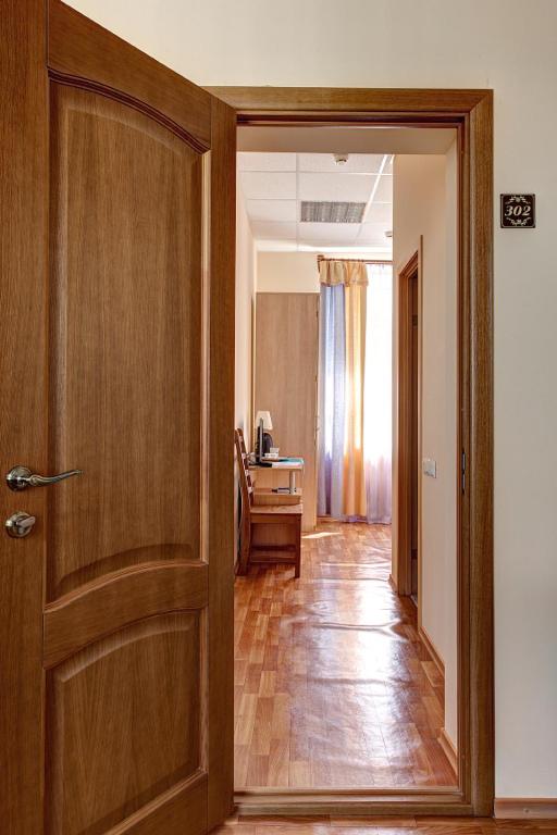 Hotel "Son & Len" photo
