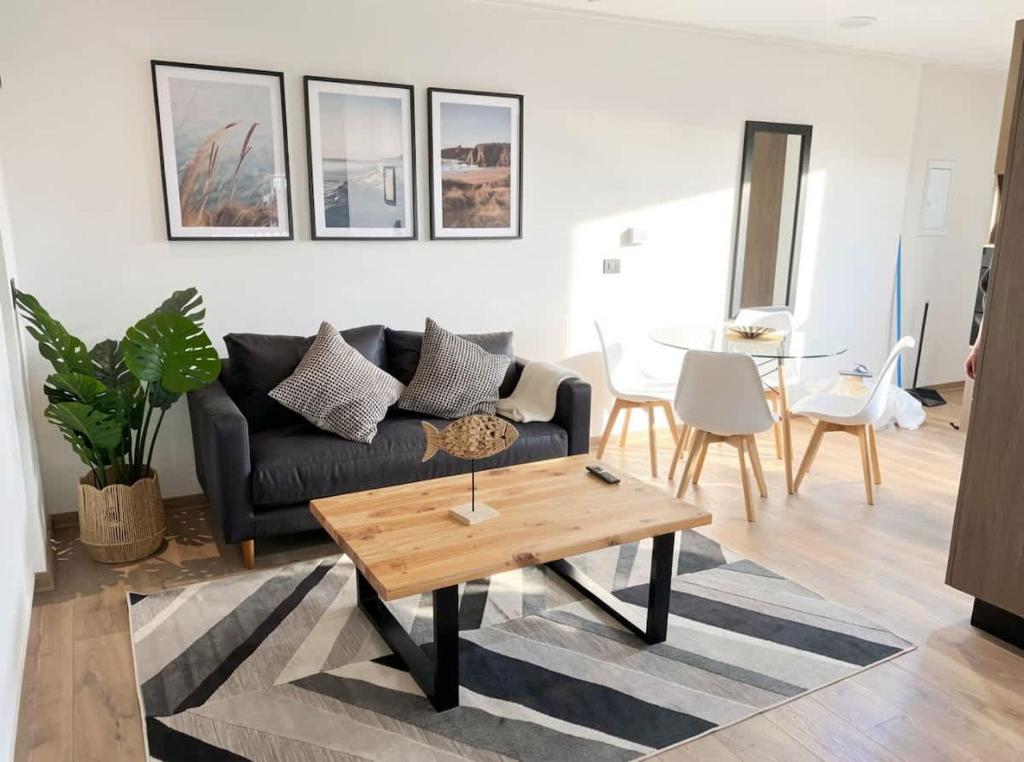 Furnished 1 Bedroom in Santiago in Somma Asturias - 1