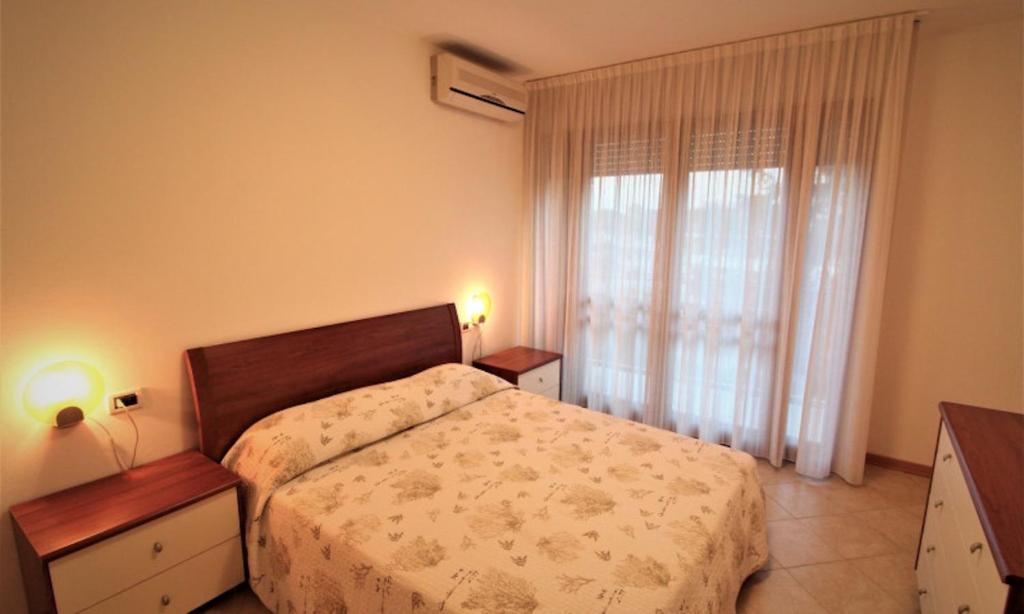 Spacious apartment in Lignano Pineta - 2