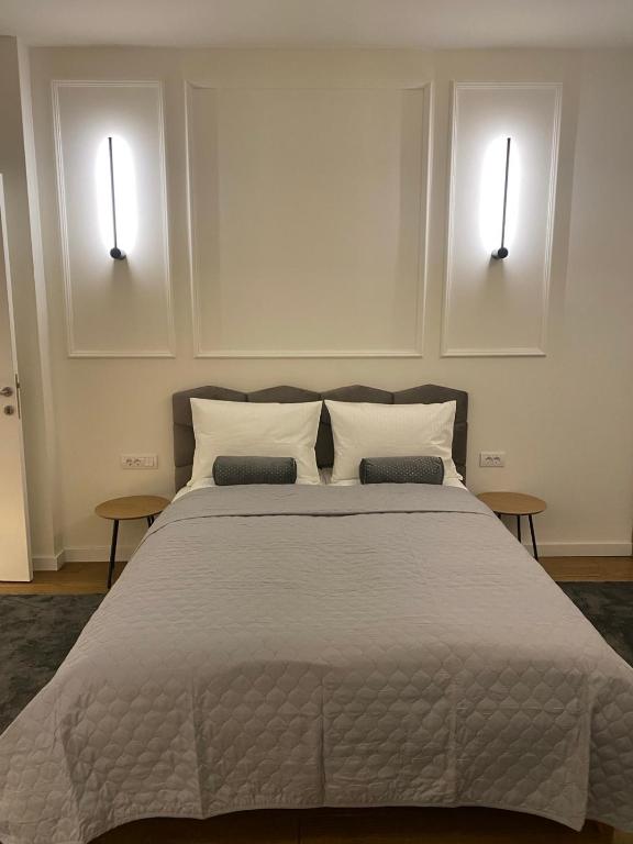 Deluxe Apartments CBA - 5
