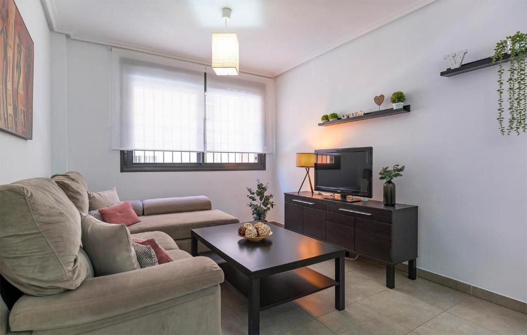 2 Bedroom Beautiful Apartment In Almeria - 3