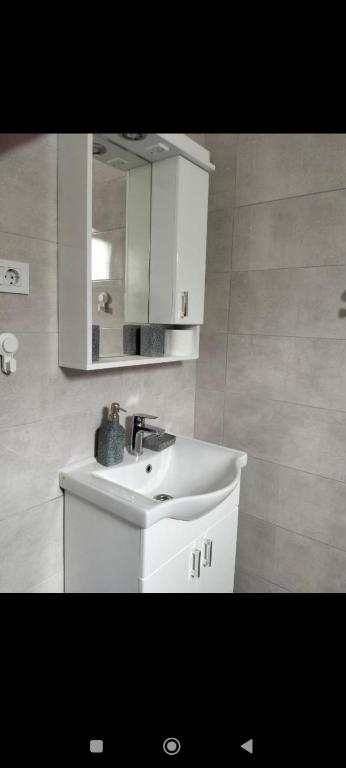 Apartmani 2 - 4