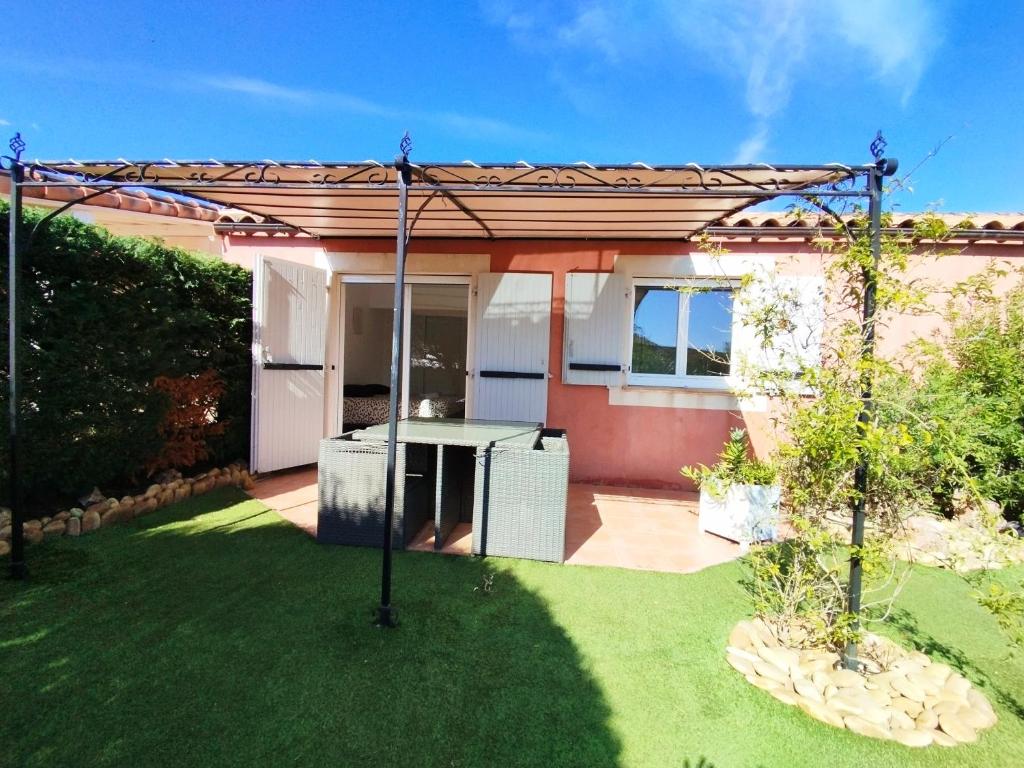 Villa Ocre, proche golf, piscine, vélo et confort - 4